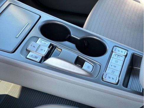 Used 2020 Hyundai Kona Ultimate image 6