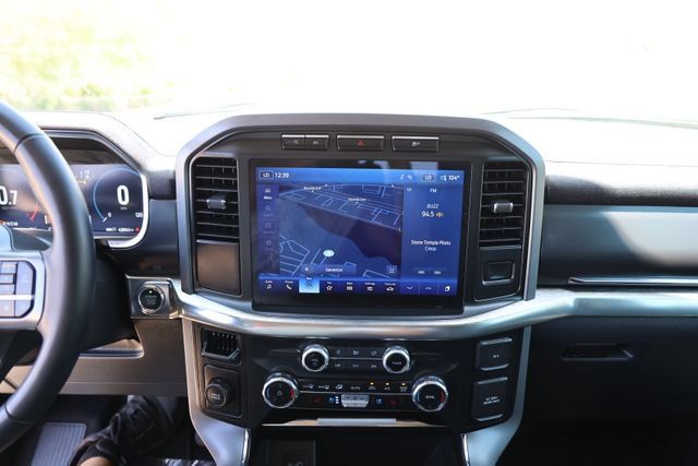 Used 2023 Ford F150 Lariat RWD image 16