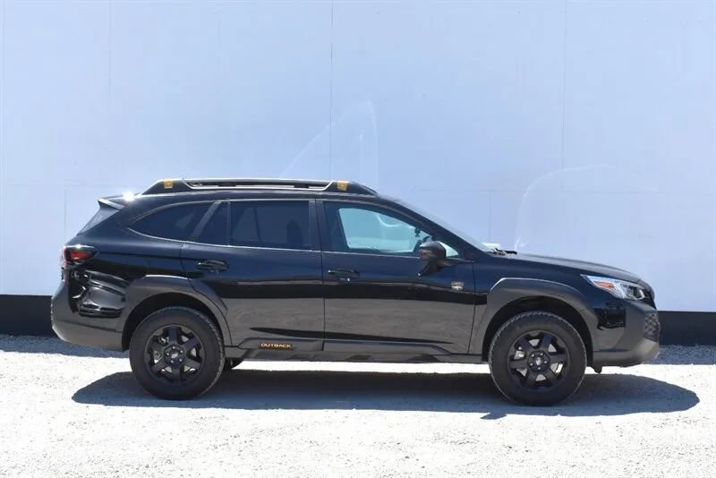 Used 2024 Subaru Outback Wilderness AWD/4WD image 6