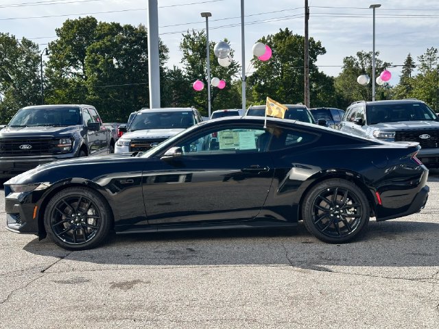 Certified 2026 Ford Mustang GT Premium RWD image 4