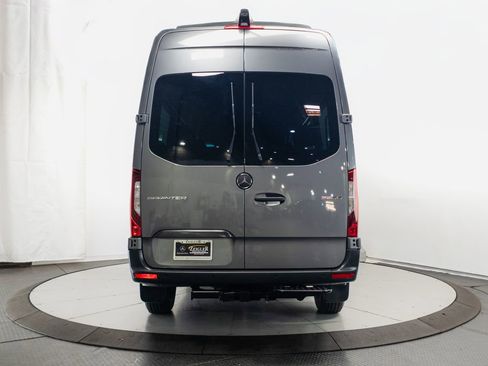 Used 2025 Mercedes-Benz Sprinter 2500 image 20