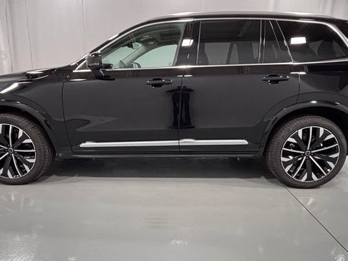 Certified 2026 Volvo XC90 B6 Plus AWD/4WD image 9