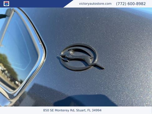 Used 2010 Chevrolet Impala LT w/ Luxury Edition Package image 11