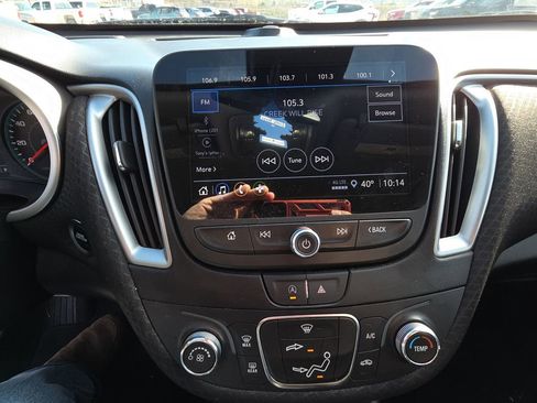 Used 2024 Chevrolet Malibu RS image 10