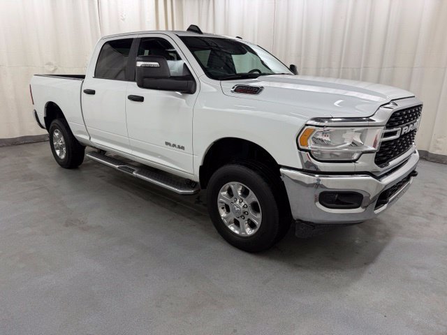 Used 2024 RAM 2500 Big Horn AWD/4WD image 1