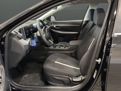 New 2026 Hyundai Sonata SE FWD image 9