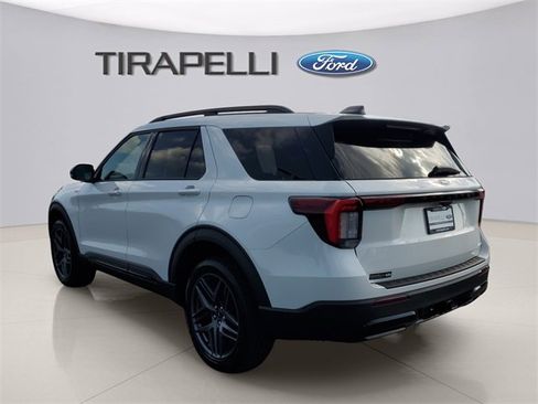 New 2025 Ford Explorer ST-Line w/ ST-Line Street Pack image 6