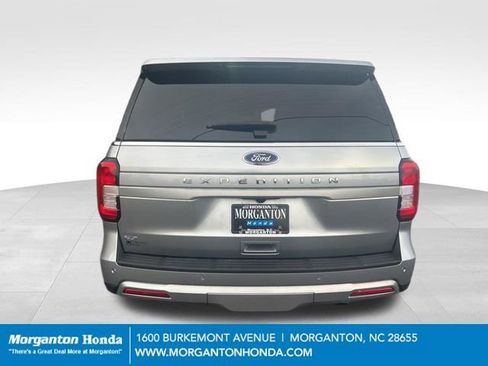Used 2024 Ford Expedition XLT RWD image 8