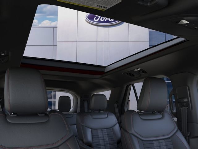 Used 2026 Ford Explorer ST-Line w/ ST-Line Street Pack AWD/4WD image 22