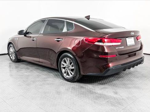 Used 2019 Kia Optima LX image 4