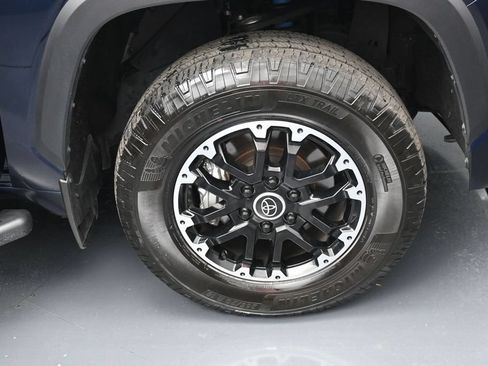 Used 2024 Toyota Tundra SR5 w/ TRD Off-Road Package AWD/4WD image 32