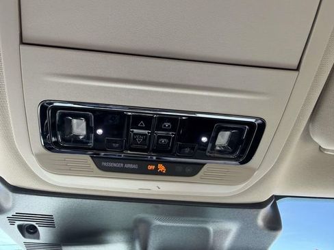 Used 2023 Lincoln Corsair AWD w/ Equipment Group 101A image 31