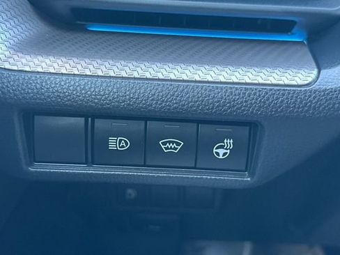 Used 2023 Toyota Prius XLE image 33