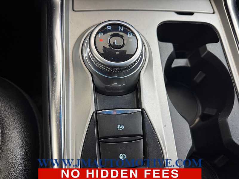 Used 2021 Ford Explorer Limited w/ Equipment Group 301A AWD/4WD image 39