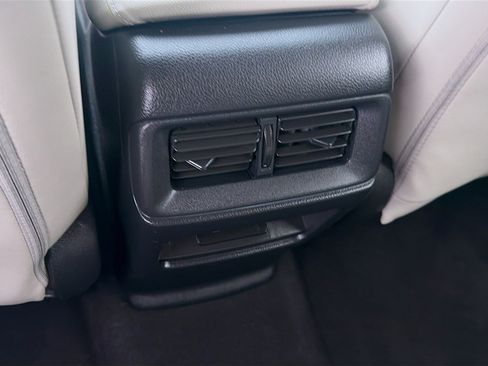 Used 2024 Honda CR-V EX-L image 22