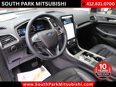 Used 2024 Ford Edge SEL w/ Convenience Package image 11
