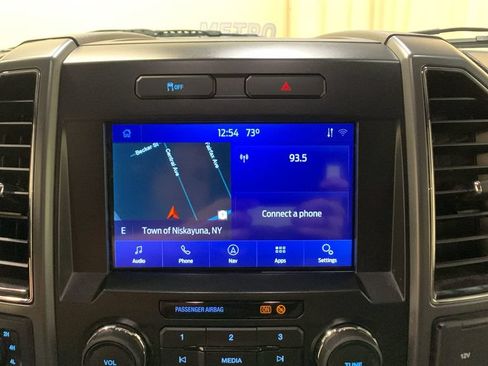 Used 2022 Ford F350 XLT w/ XLT Premium Package AWD/4WD image 32