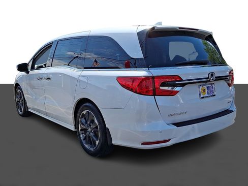 Certified 2024 Honda Odyssey Elite image 4