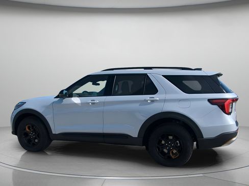 New 2026 Ford Explorer Tremor image 17