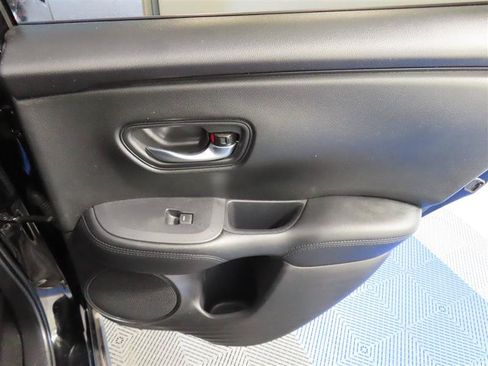 Used 2025 Honda HR-V LX image 30