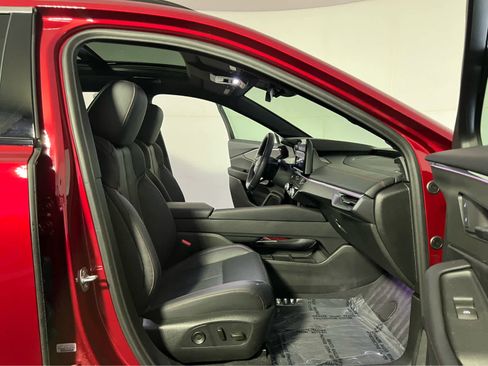 Certified 2024 Acura ZDX A-Spec image 29