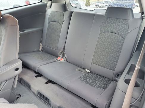 Used 2015 Chevrolet Traverse LT w/ Style and Technology Package image 28