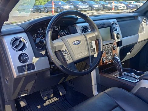 Used 2014 Ford F150 Lariat w/ Equipment Group 502A Luxury AWD/4WD image 9