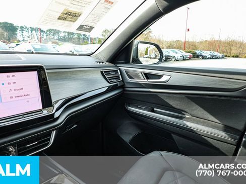 Used 2024 Volkswagen Atlas Cross Sport SE image 46