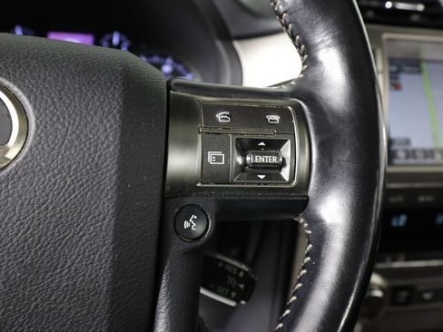 Used 2018 Lexus GX 460 Luxury w/ Preferred Accessory Package AWD/4WD image 34