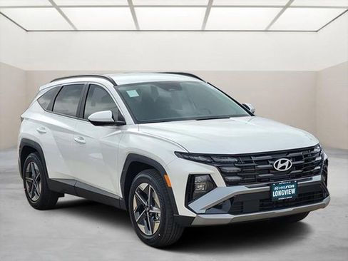 New 2026 Hyundai Tucson SEL FWD image 1