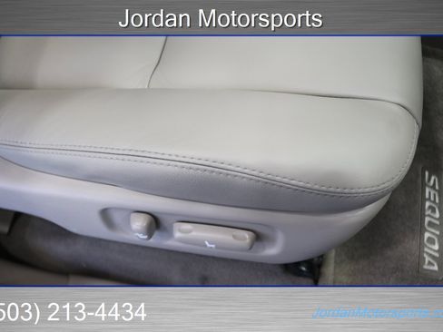 Used 2006 Toyota Sequoia Limited image 69