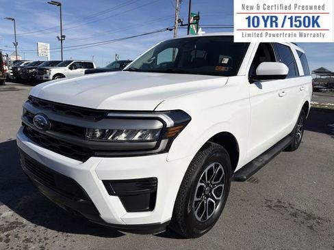 Used 2024 Ford Expedition XLT image 1