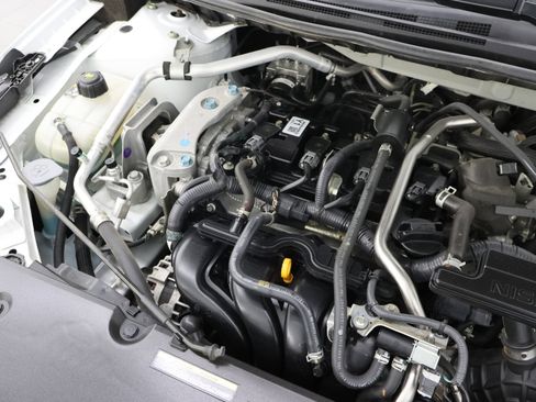 Used 2023 Nissan Sentra SV image 18