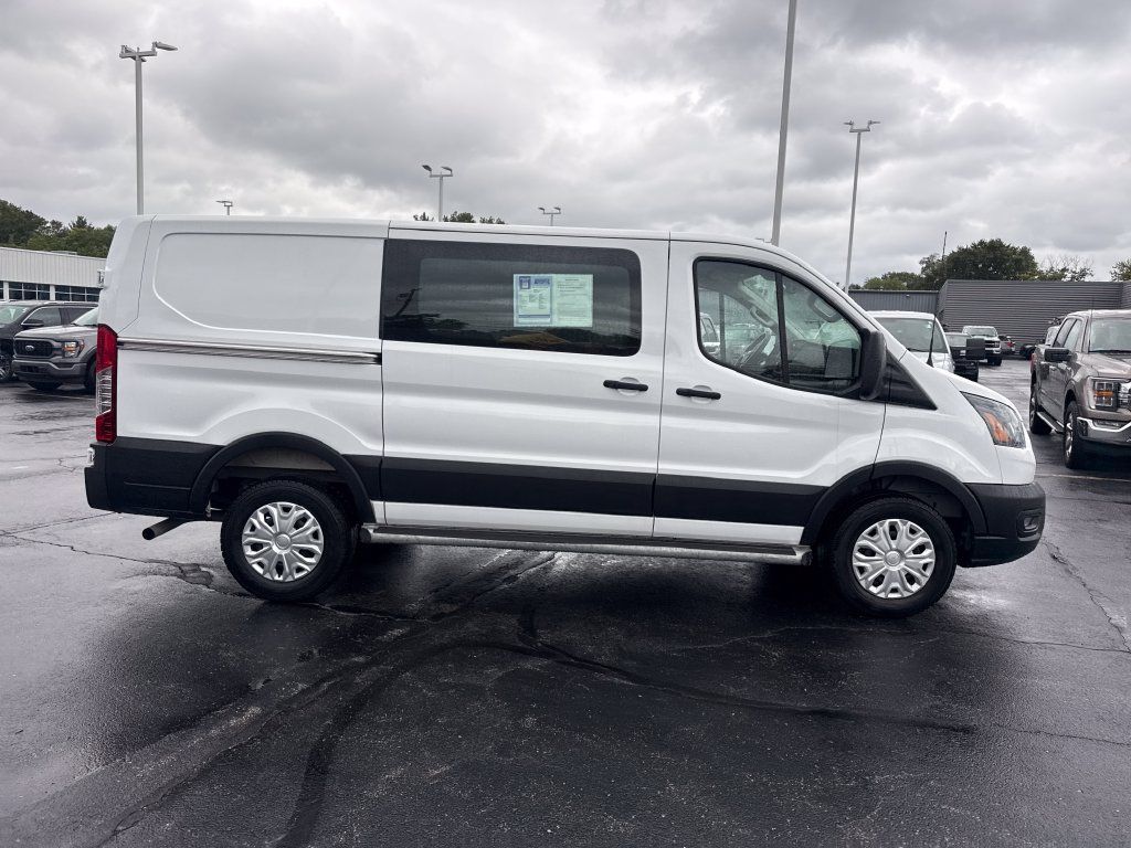 Used 2025 Ford Transit 250 Low Roof w/ Exterior Upgrade Package RWD image 6