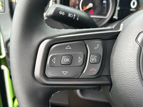 New 2025 Jeep Gladiator Sport w/ Premium Package image 22