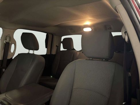 Used 2016 RAM 3500 Tradesman w/ Chrome Appearance Group image 14