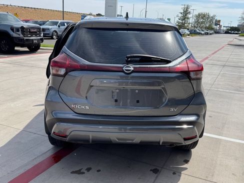 Used 2023 Nissan Kicks SV FWD image 6