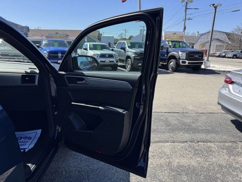 Used 2020 Volkswagen Atlas Cross Sport S AWD/4WD image 36