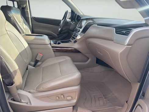 Used 2018 GMC Yukon SLT image 17
