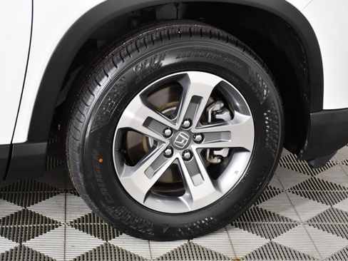 Used 2025 Honda Pilot EX-L image 55