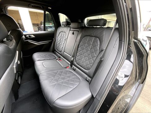 Used 2025 BMW X5 xDrive40i AWD/4WD image 28