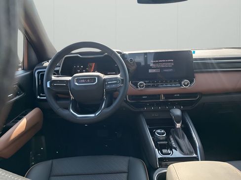 New 2026 GMC Canyon AT4 w/ AT4 Premium Package image 23