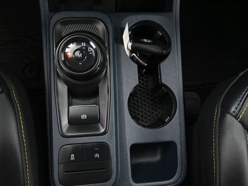 Used 2025 Ford Maverick Lobo AWD/4WD image 26