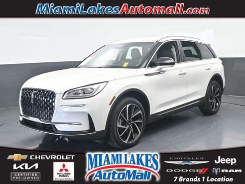 Used 2023 Lincoln Corsair Reserve AWD/4WD image 1