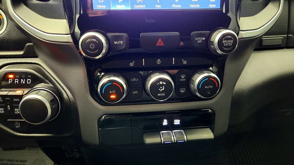 Used 2023 RAM 1500 Big Horn AWD/4WD image 17