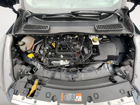 Used 2019 Ford Escape SE image 25