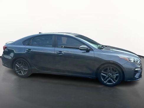 Used 2020 Kia Forte GT-Line w/ GT-Line Premium Package FWD image 2