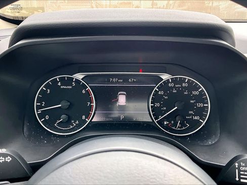 Certified 2024 Nissan Rogue S image 24