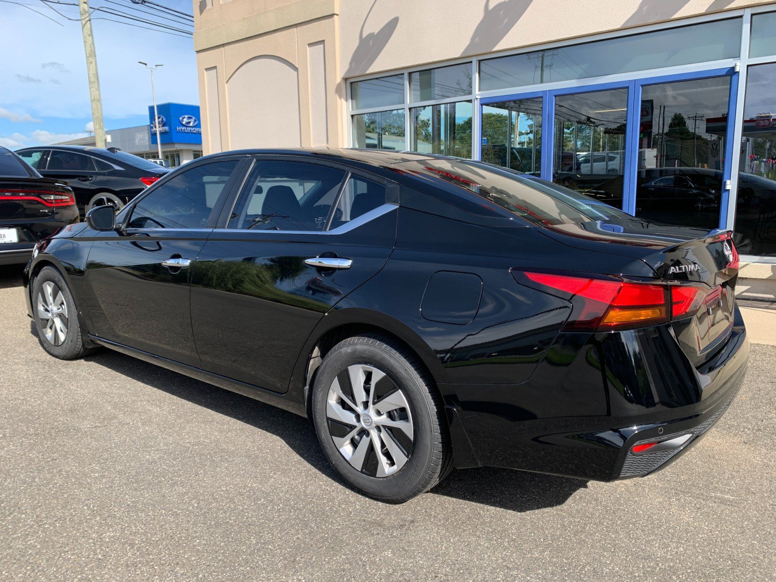Used 2023 Nissan Altima 2.5 S FWD image 5