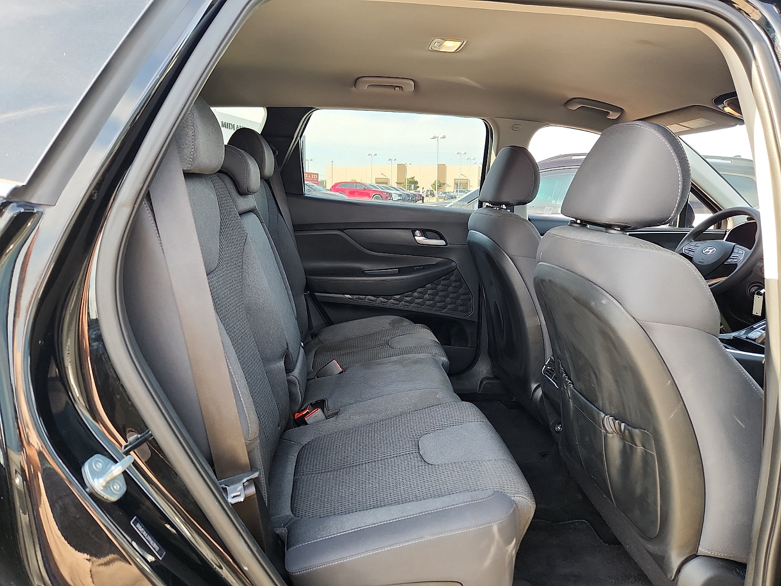 Used 2023 Hyundai Santa Fe SE FWD image 13